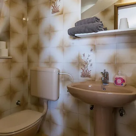 Kisic - Two-bedroom With Balcony And Sea View Potkrovlje Appartamento *